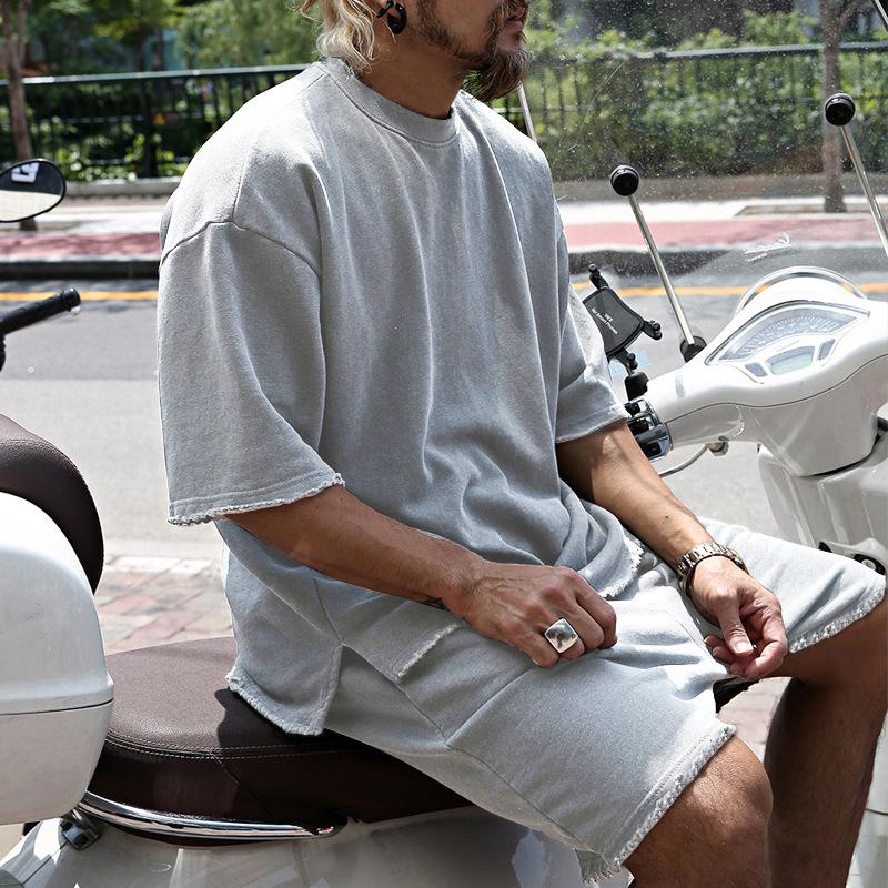 Jeremiah - Men's fit t-shirt and shorts