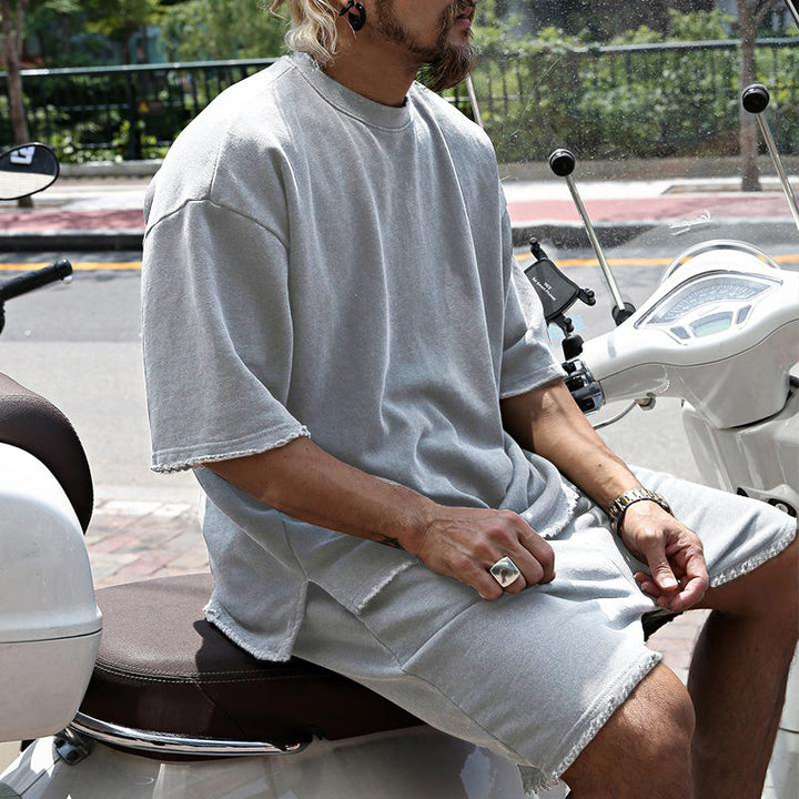 Jeremiah - Men's fit t-shirt and shorts